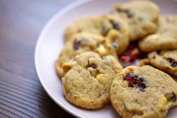blueberry white chocolate chip cookies plate