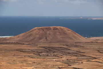 Montaña Blanca y Lomo Blanco, paisaje volcánico del norte de Fuerteventura