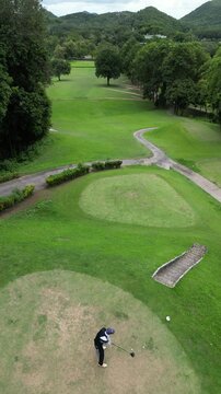 파타야 가성비 최고 뿌딸루앙 골프장의 골프코스, 초록색&nbsp;골프장&nbsp;필드와&nbsp;그린의&nbsp;가슴이&nbsp;뻥뚫리는&nbsp;풍경 
