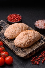 Steamed fish or chicken cutlets or meatballs with salt and spices. Fish cutlets