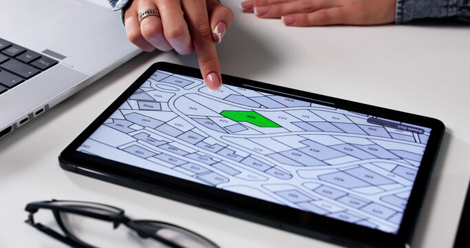 City Manager Using GIS Software