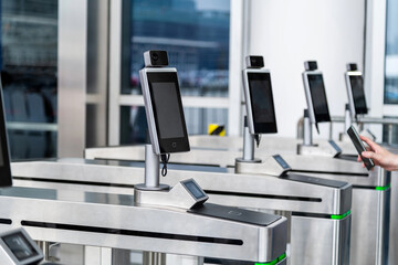 Mobile phone scanning enters checkpoint