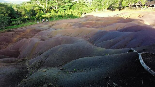 7 Colours Earth Chamarel (4K)