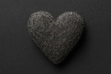 Obraz premium Steel wool heart sculpture