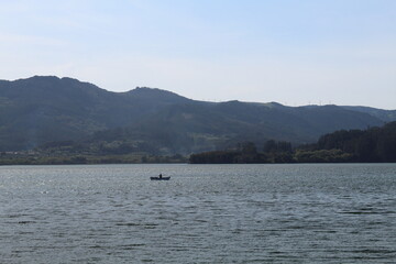 Navegando por la ría de Ortigueira.