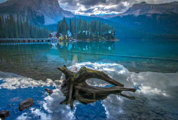 Spirit Island reflection in Maligne Lake, Jasper national park, Canada