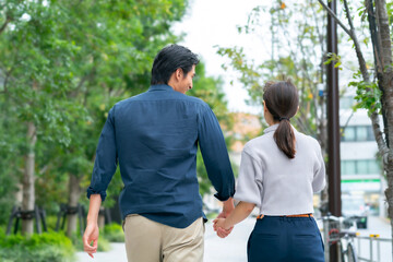 カップル　夫婦