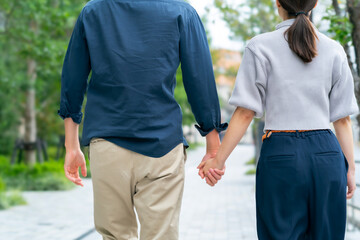 カップル　夫婦