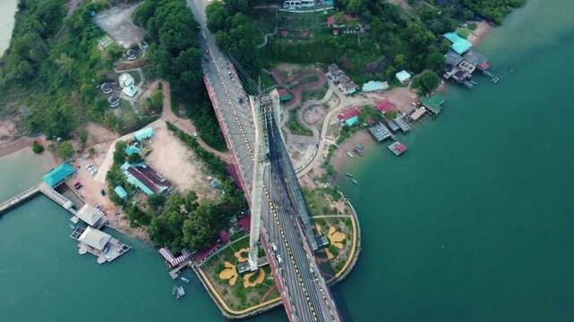 The Barelang Bridge is a popular Batam City icon, especially for the people of the Riau Archipelago. This bridge is one of the main destinations in traveling on Batam Island.

