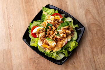 vegetable salad with eggs