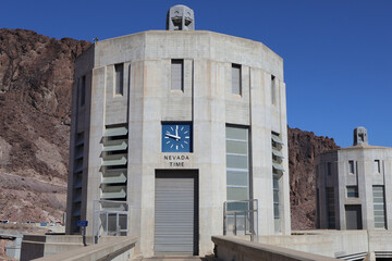 clock on hoover dam