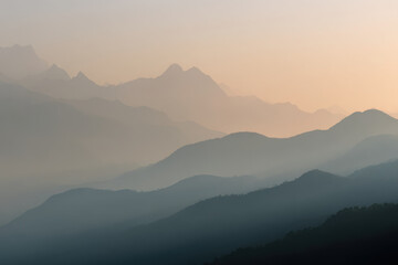 Fototapeta premium mountain ridge in nepal during golden hour light with repeating textures