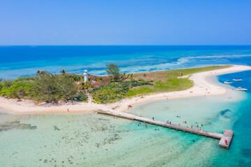 Isla de Enmedio, Veracruz, México. Enclavada en el Golfo de México, se trata de una reserva...