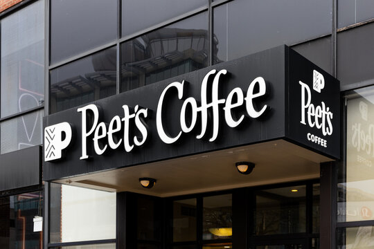 Chicago, IL, USA - April 23, 2025: Peet's Coffee is coffeeshop chain offering coffee and teas all over the world and owned by Dutch company JDE Peet's.