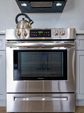 California, USA - June 3, 2025: A Frigidaire stainless steel oven installed in a kitchen