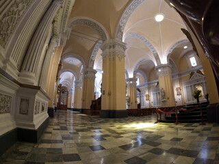 Fototapeta premium interior of the church of the holy sepulchre