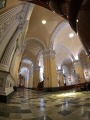 Obraz premium interior of the cathedral of the holy sepulchre
