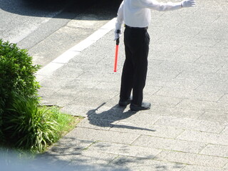 働く誘導員