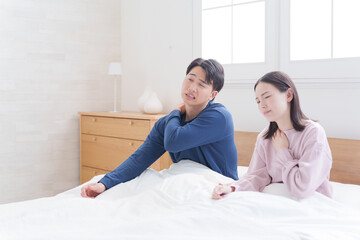 睡眠後も疲労がある夫婦