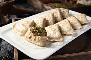 Zhangjiakou Bashang Farmhouse Delicacy Guoba Oat Noodle Dumplings