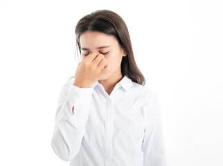 A young Chinese professional woman in a white background appears exhausted and overwhelmed