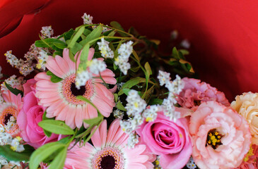 Bouquet de fleur dans les tons de rose.
