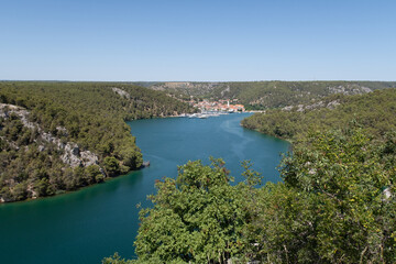 Fototapeta premium Ausblick von der Skradin Brücke, Krka Most, auf Skradin View from bridge Krka, to Skradin