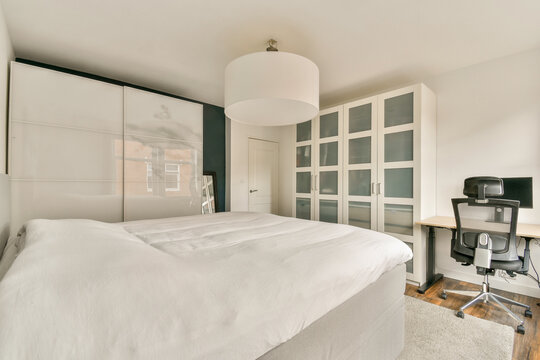 Stylish Modern Bedroom Interior Design
