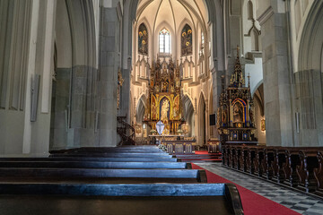 Kraków architektura wnętrze kościoła 