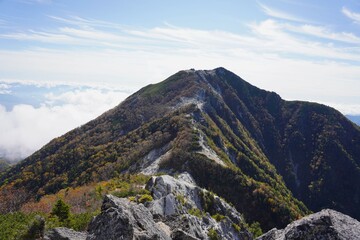 南アルプス　鳳凰三山　地蔵岳から望む観音岳