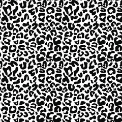 
leopard pattern seamless print, fashion black white background for design