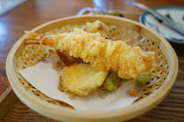Crispy Shrimp and Vegetable Tempura in a Traditional Bamboo Basket – Japanese Fried Food Close-Up