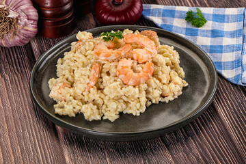 Gourmet risotto with prawn and cheese
