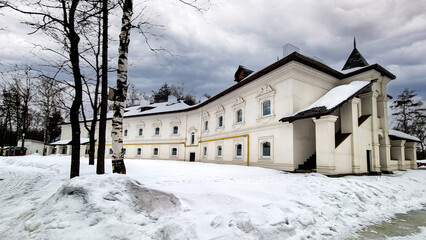 Vladimir, permanent residence - Russian village
