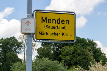 Town sign Menden (Sauerland) - Märkischer Kreis