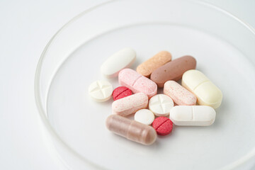 vitamin supplements capsules pill, softgel, fish oil, omega 3, vitamin E