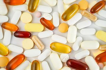 vitamin supplements capsules pill, softgel, fish oil, omega 3, vitamin E