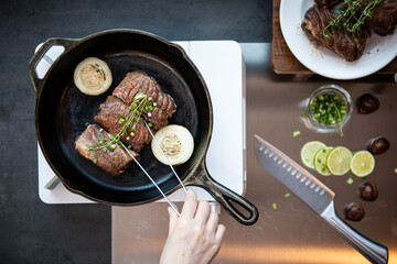 Delicious Braised Short Ribs with Roasted Vegetables in Cast Iron Skillet