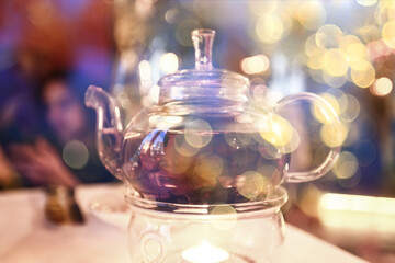 tea, kettle, serving in a restaurant or cafe