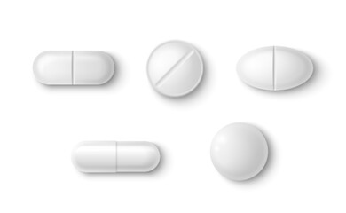 White 3d pills collection - oval tablets, scored round forms, capsule shapes with shadows for medical presentation design. Pharmaceutical medicine mockups of different drug types and dosage formats.