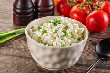 Cottage cheese with green onion