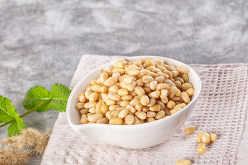 Cedar nut kernel in the bowl