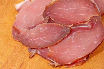 Roher Schweineschinken