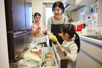 家族で楽しい料理時間の準備