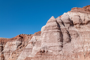 Fototapeta premium Toadstool Hoodoos Trail, Kane County, Utah geology. Entrada Sandstone with Carmel Formation, upper unit (Middle Jurassic). slope-forming and earthy-weathering. Sedimentary rocks.