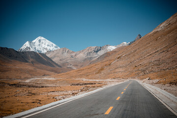 Qinghai-Tibet Highway in Nagqu, Tibet, China