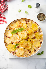 Potato gratin with bacon