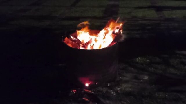 fire in the night garden park