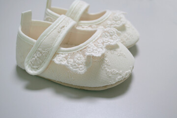 아이보리 귀여운 아기 신발