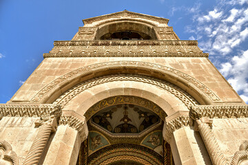 Obraz premium Belfry. Mother Cathedral of the Armenian Apostolic Church of Etchmiadzin, fourth century. Vagharshapat, Armavir Province, Armenia 